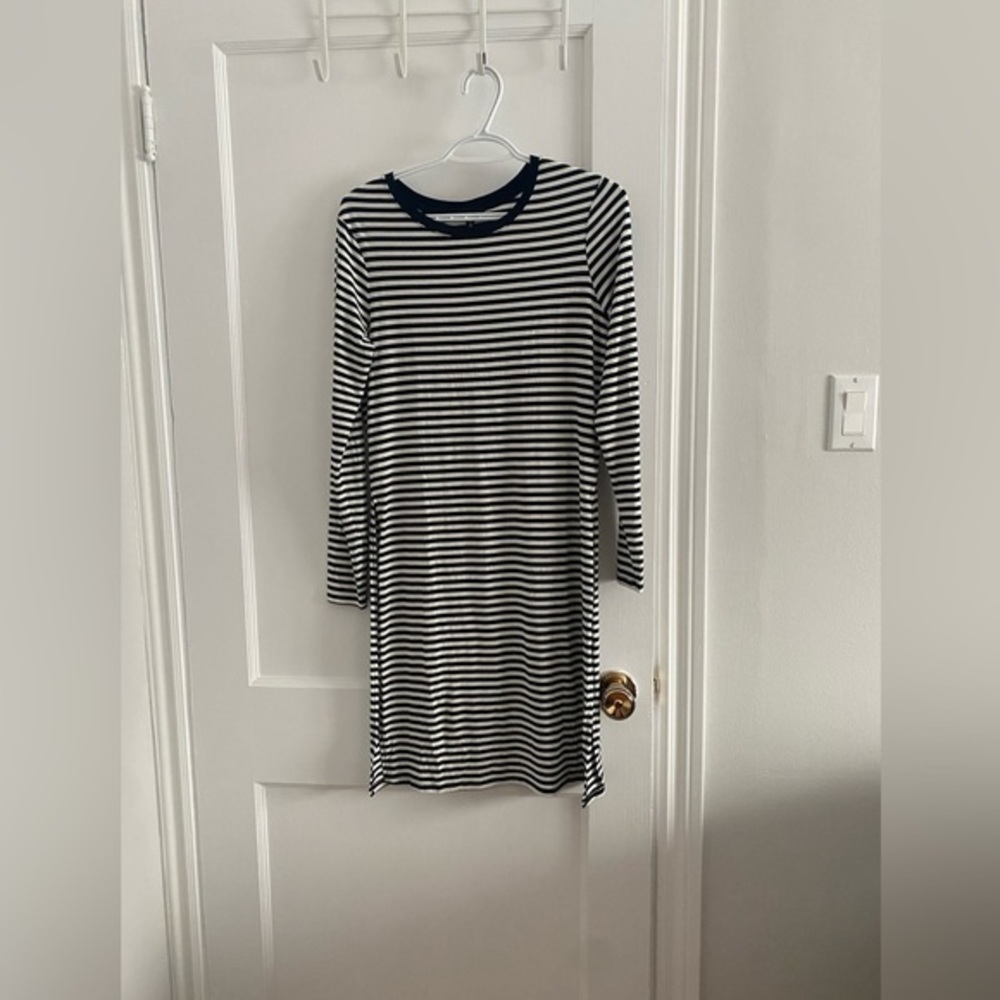 3/30 DYNAMITE size small
